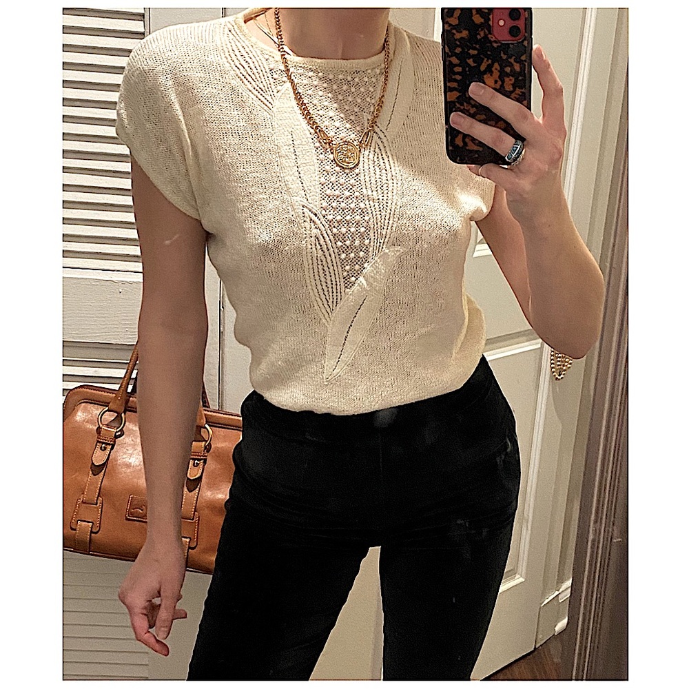 Vintage sleeveless cream knit top